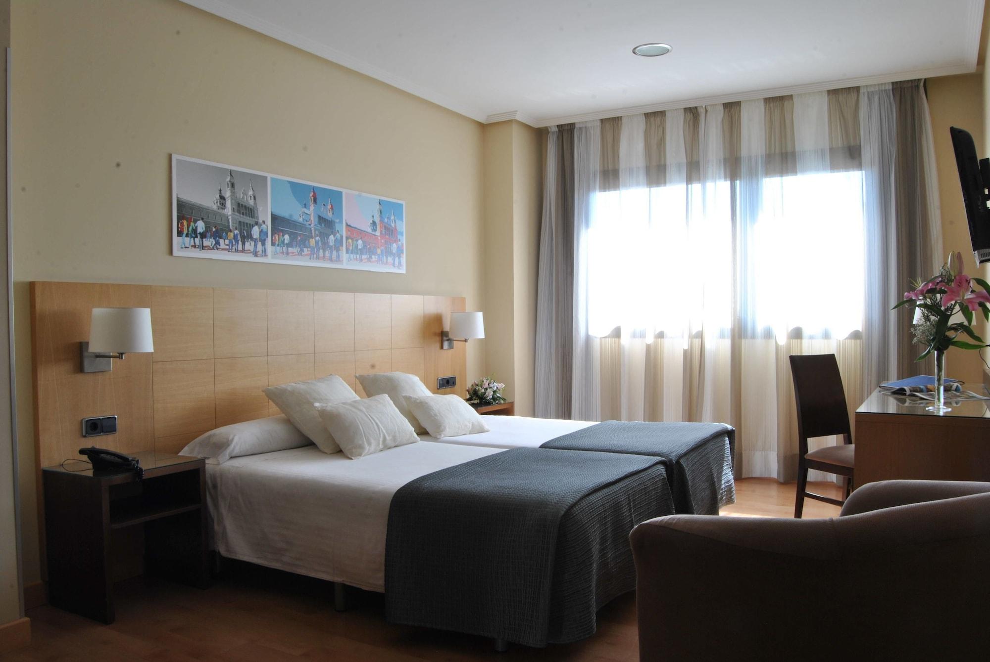 Porcel Avant Torrejon de Ardoz Room photo